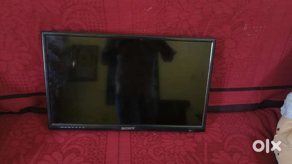 Sony 24 inch tv plus monitor