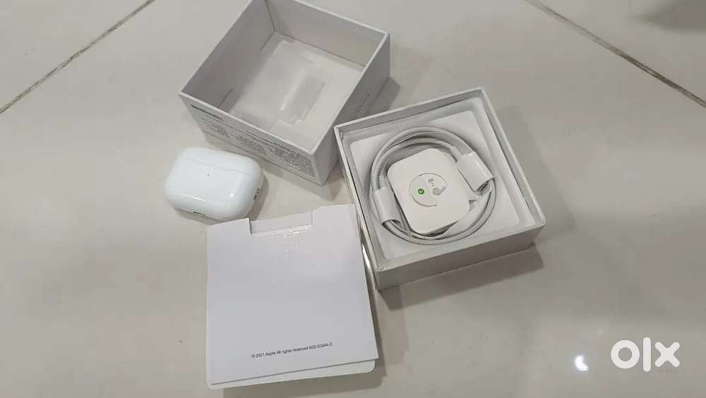 AirPods Pro 2nd Gen – Best Price! Like New