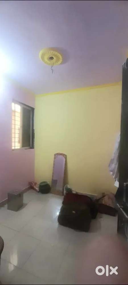 Near to station,hospital,school,market