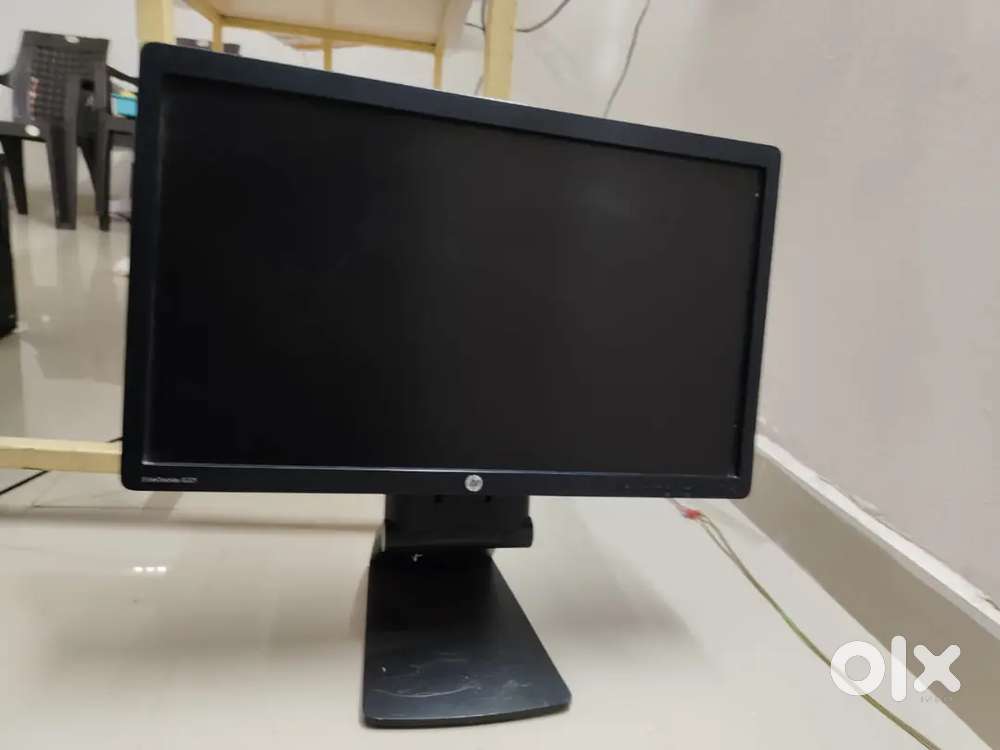 Hp moniter ips 27 inch+ CPU i3 4 gb ram