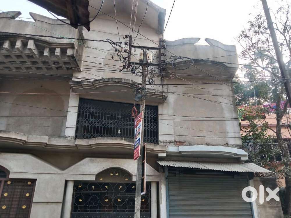 BASIRHAT NEAR RAILWAY STATION 6 BHK HOUSE 3 KATHA