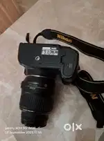I want to sell Nikon D5100 camera