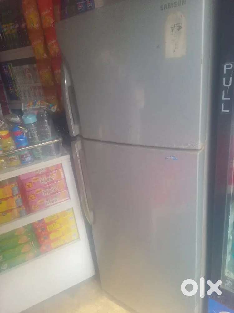 Samsun fridze low price sell urgent need money