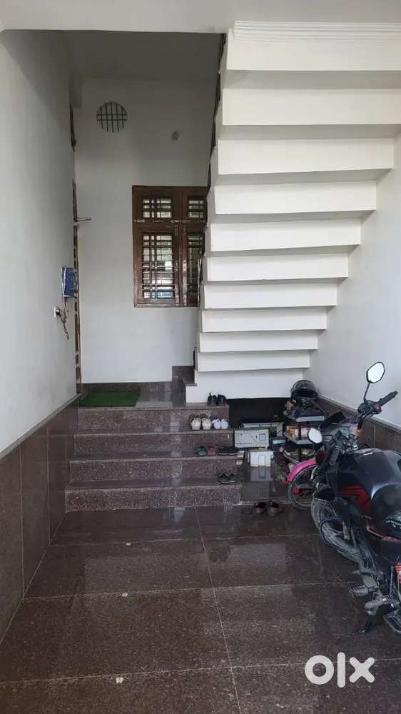 1 separate portion on 1st floor having 2 bedrooms