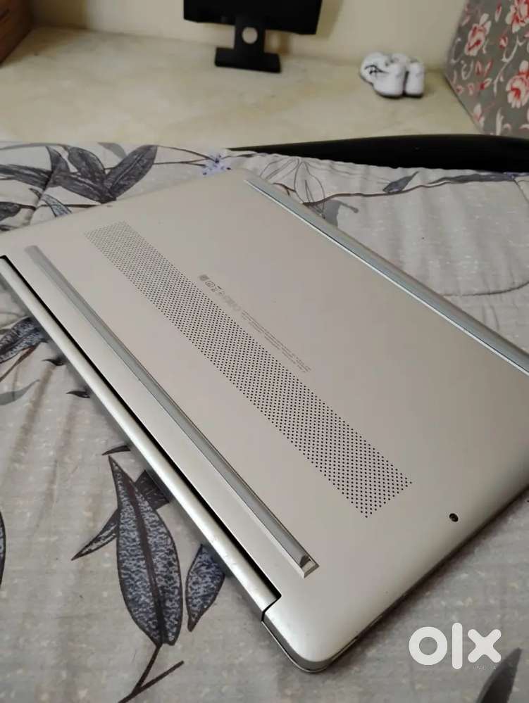 Hp laptop core i3 10 th generation...256 SSD  12 GB ram