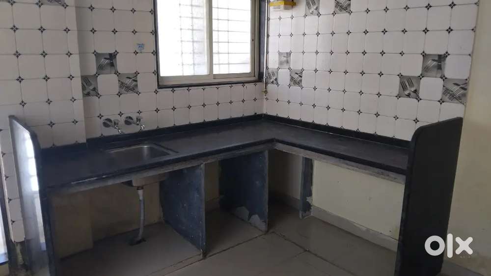 1 BHK FLAT FOR RENT AT MALKAPUR KARAD laxminagar, near vahid medical