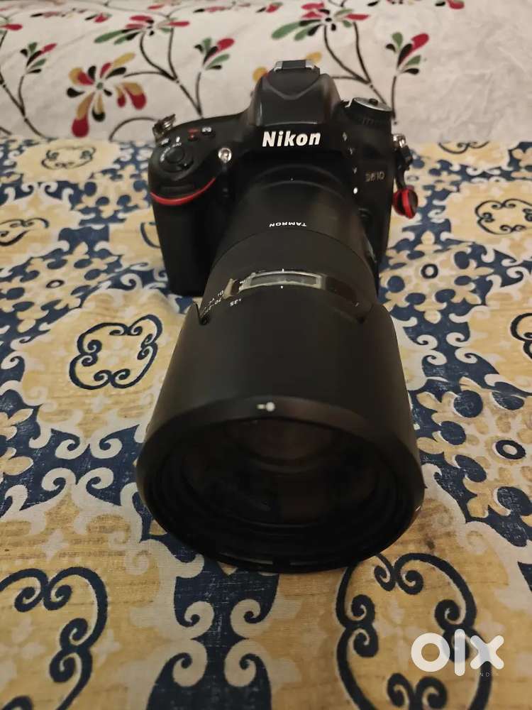 Nikon D610 Full frame Dslr and lens
