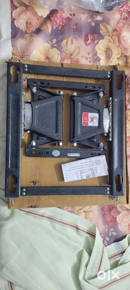 LG smart TV 55 inch wall mount frame
