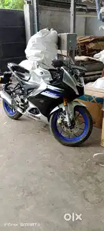 R 15 v4m brand new condition