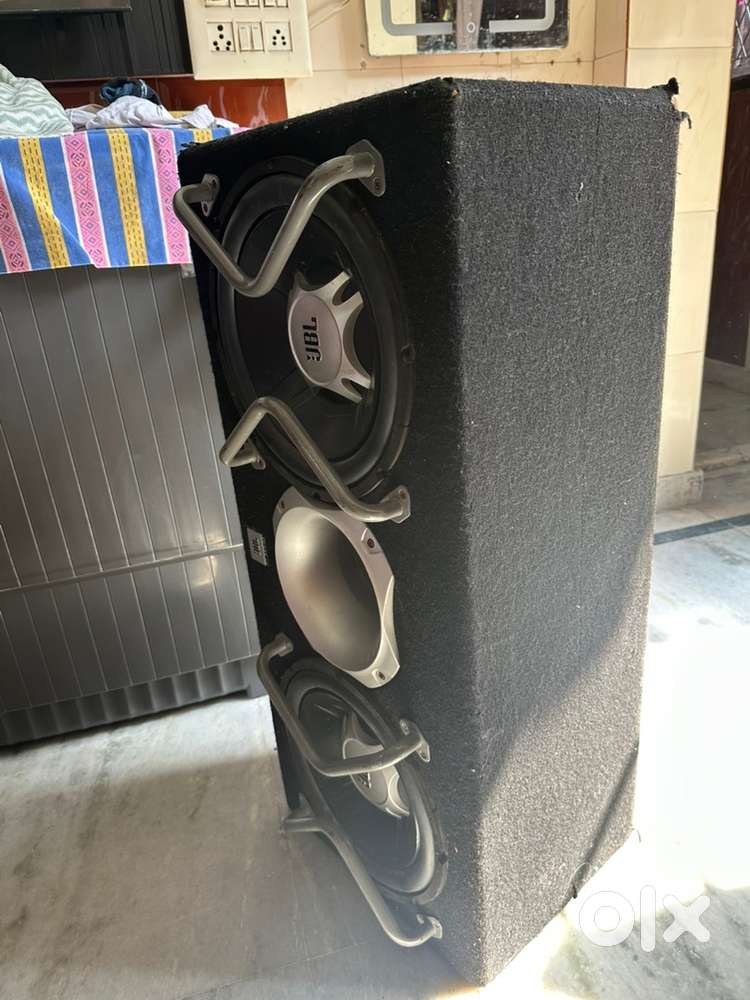 Jbl GT SERIES dual subwoofer box