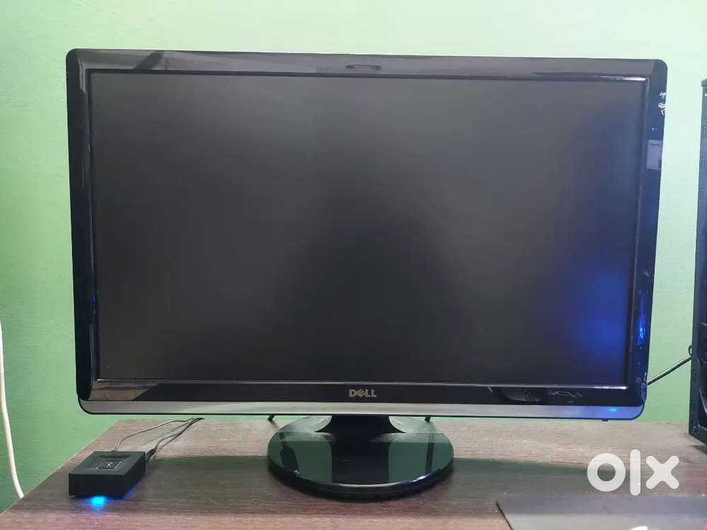 Dell 27 inch Full HD LCD monitor