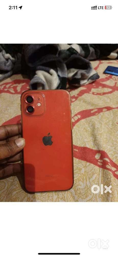 iPhone 12 red 128 gb 2022 Aug
