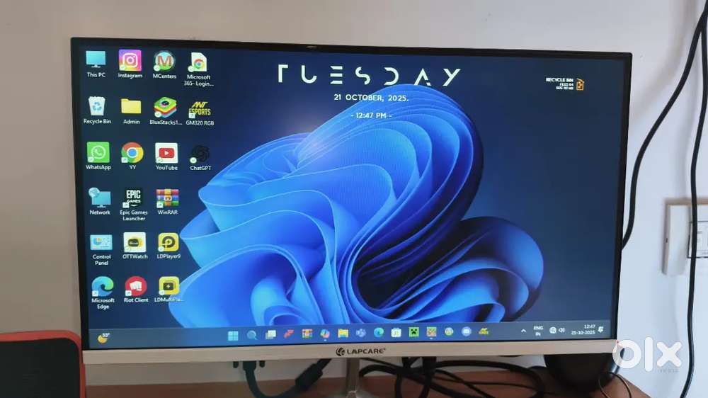 Lapcare gaming monitor