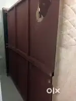 King size bed