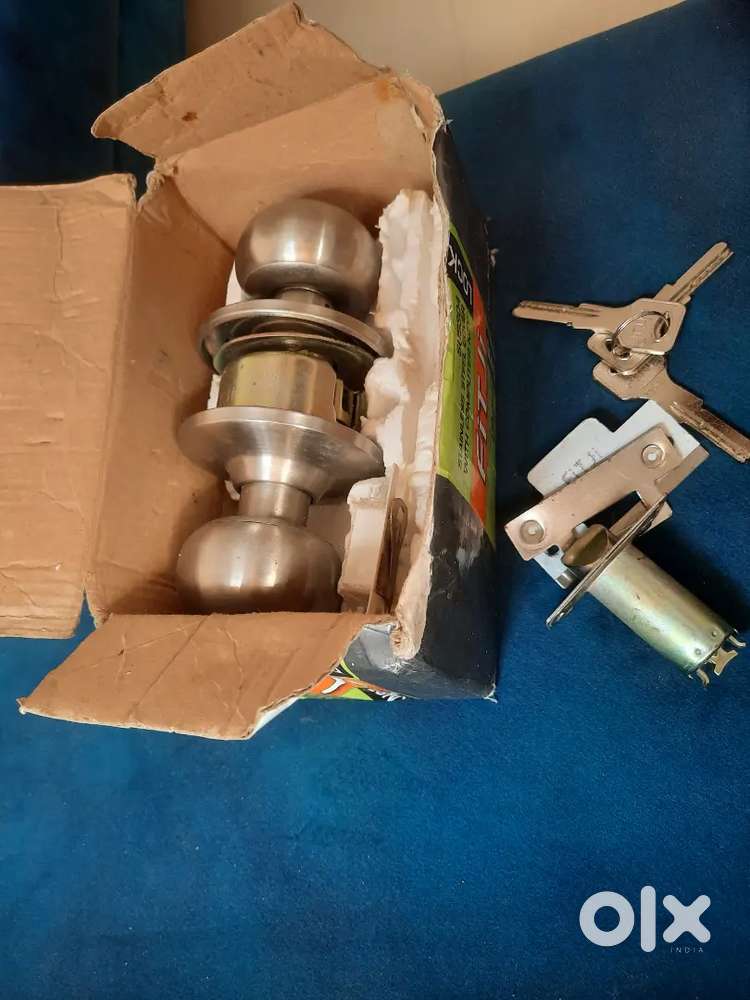 Lock for door  new (800rs)
