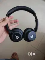 Boat rockerz 550 | bluetooth and aux headphone | w charging cable