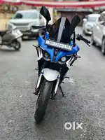BAJAJ PULSAR RS 200
