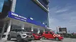 TATA MOTORS शोरूम मे आवश्यकता हैं पुरुष और महिला की आवश्यकता हैं