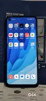 Realme 7 in very good condition with bill box charger