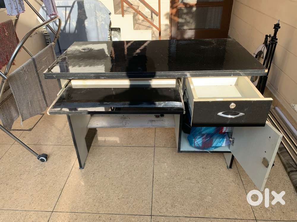 Computer Table and Study Table