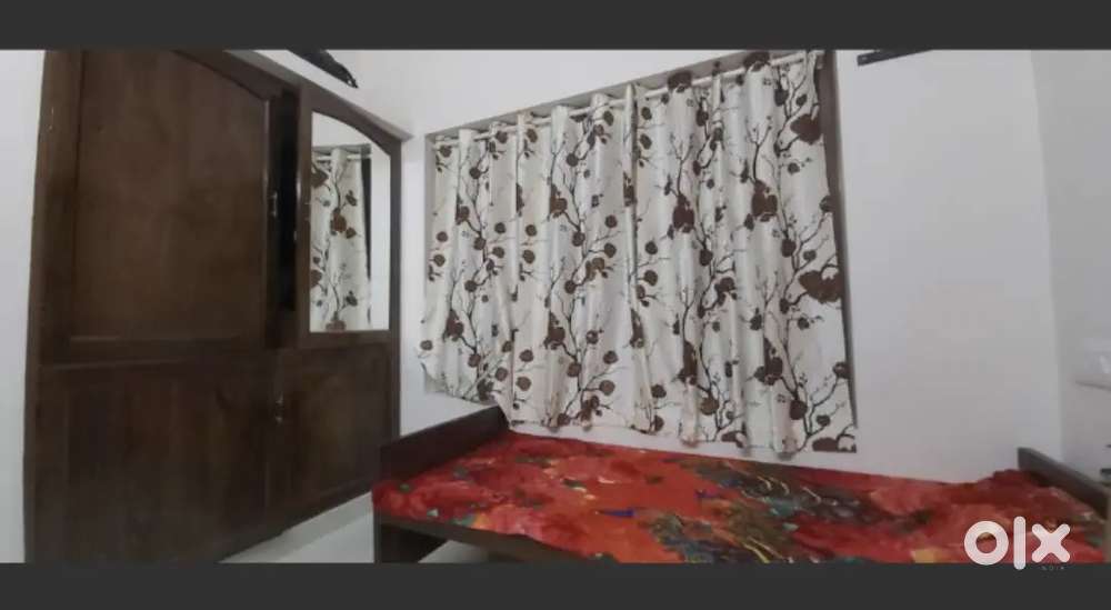 Rooms/Hostel/Paying Guest/Accommodation