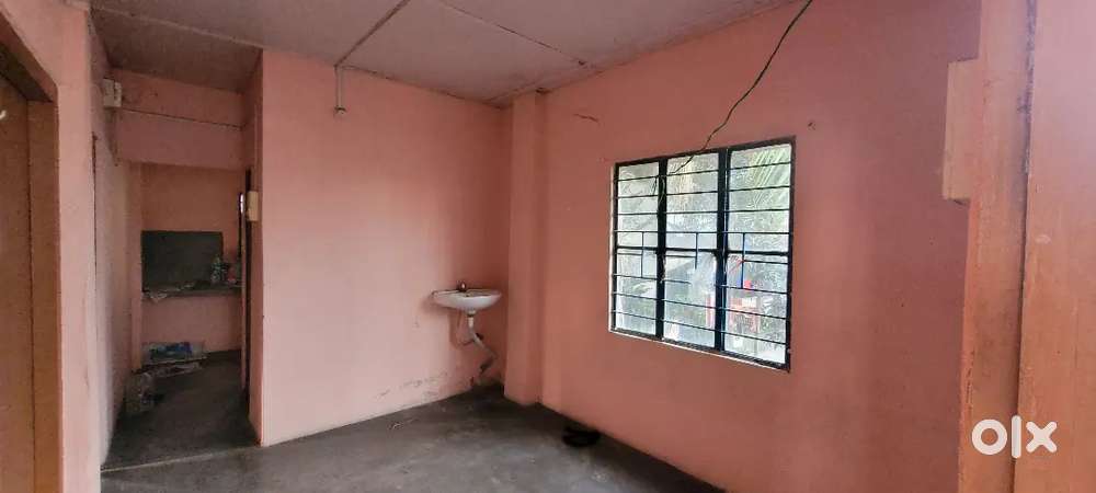 2bhk room for rent at Silpukhuri G.N.B road