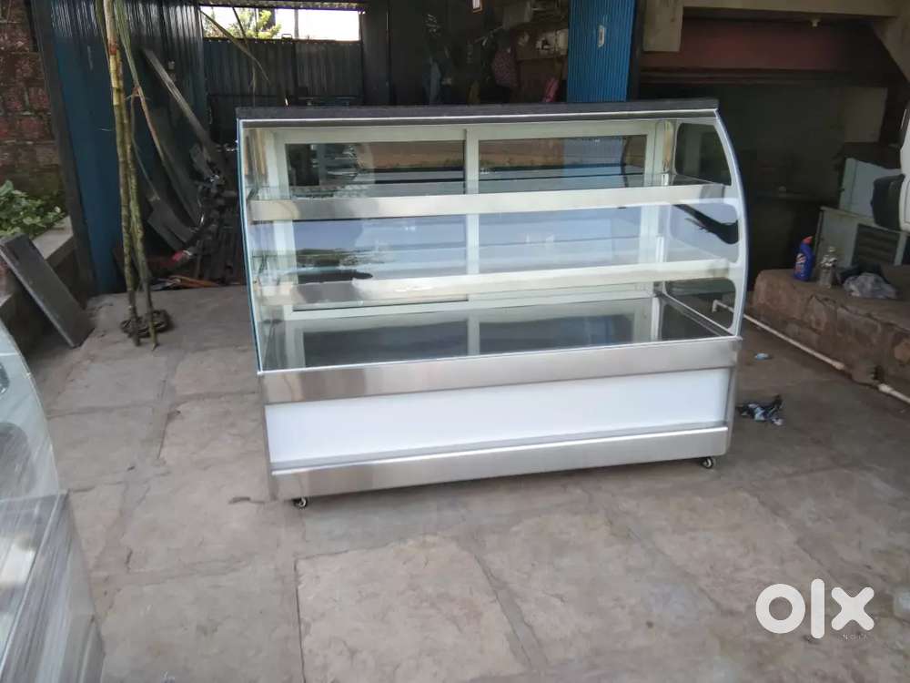 Bakery display counters cooling and non collings