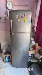 Whirlpool  340 Litre  4 Star