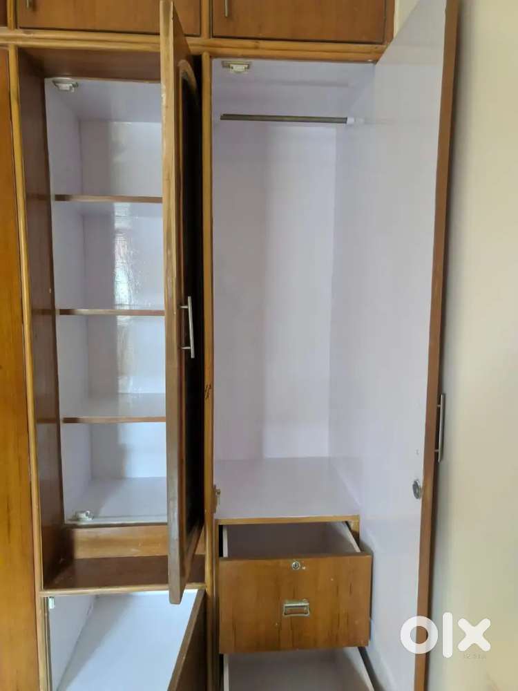 2 bhk apartment for rent in Gokulam near Empire hotel Rent 25k
