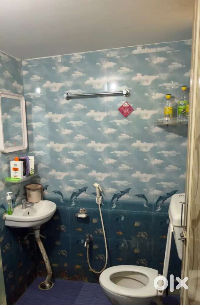 2BHK room very close to bus stop and Jagamara market