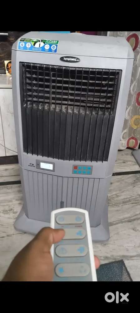 Symphony 70i Storm cooler 22 months old