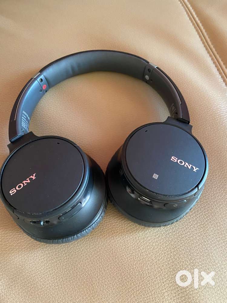 Sony whch 700n Bluetooth headphone with 5 band equalizer