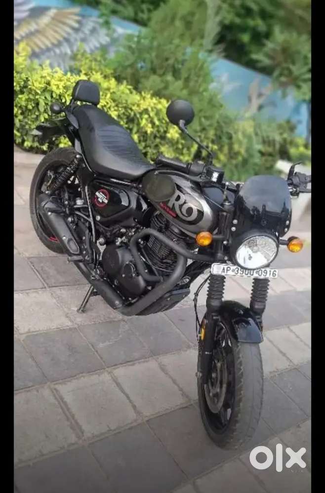 Good condition showroom track