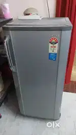 Samsung fridge good condition 182 litres
