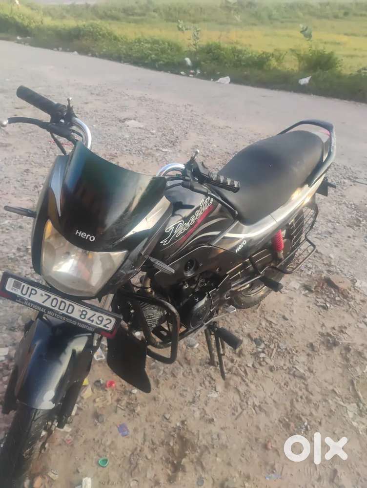 Bilkul fresh bike hai 43000 hazar ki padegi