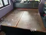 Best double bed with centre table