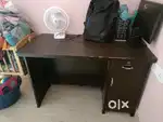 Study table in good condition