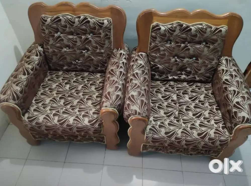 Urgent Sell good condition sofa and chair