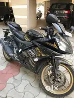 V2 R15 Black Gold special edition