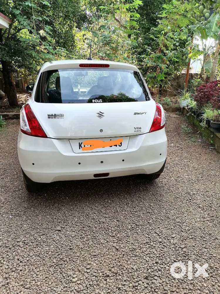 Maruti Suzuki Swift 2015 Diesel Well Maintained