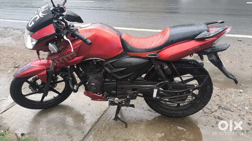 Apache Rtr 160, name transfer must.all papers ok