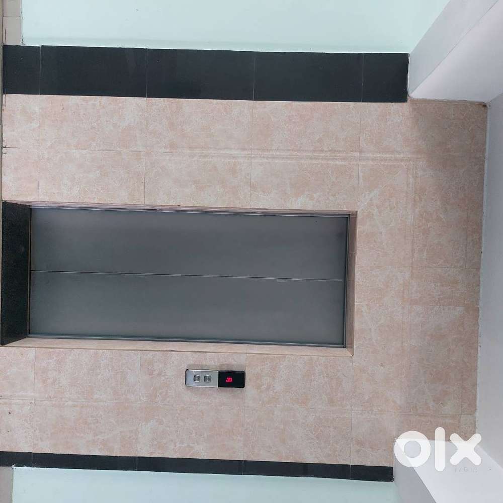 3 bhk semi furnished apartment for rent