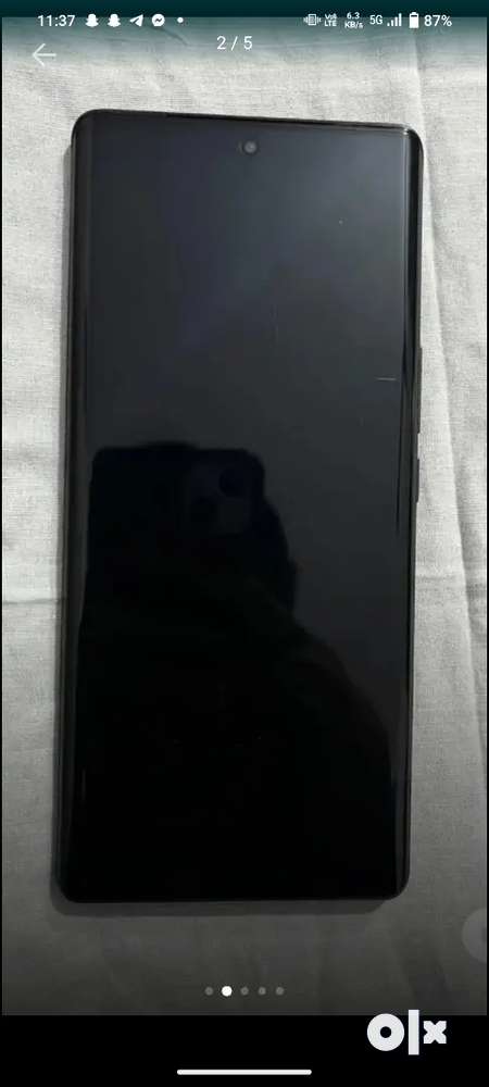 Vivo 27new condition 6month old in warranty bil box charger available