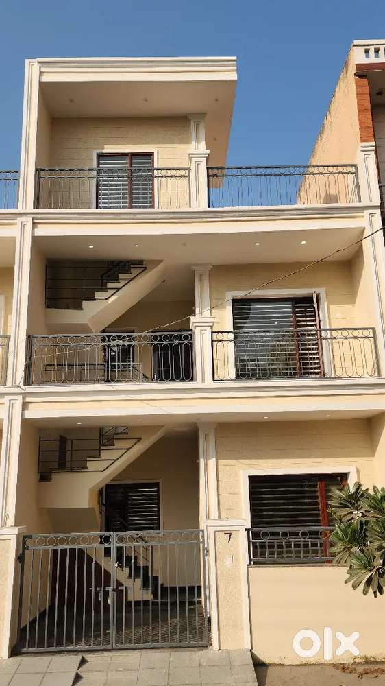 108 Sq.Yds 3BHK Villa Newly Built..
