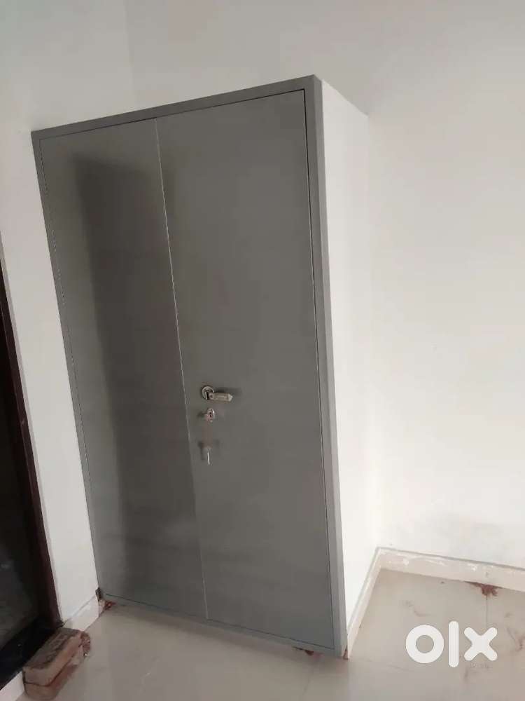 Single room set with attached toilet and kitchen