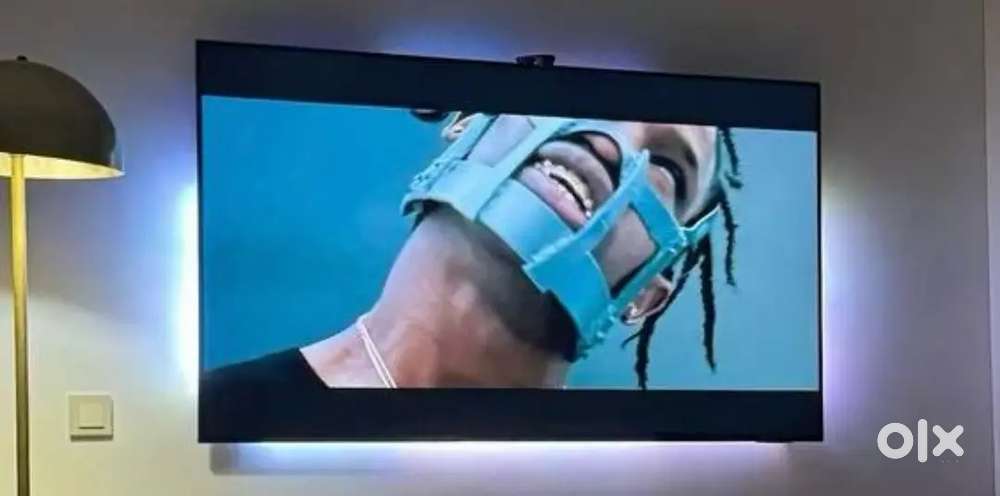 50 SMART LED Tv 3 MONTH USED SMART LED Tv