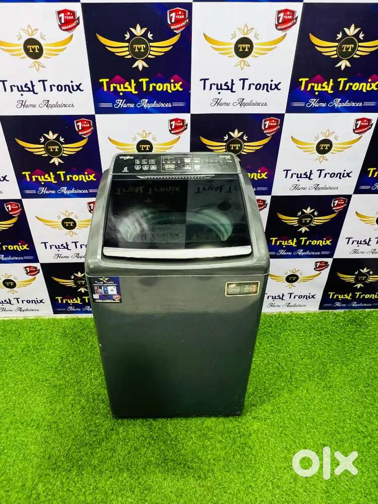 Stain wash 6.5kg black Whirlpool washing machine