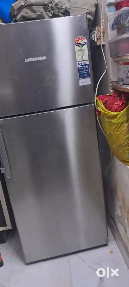 LIEBHERR FRIDGE 265LTR
