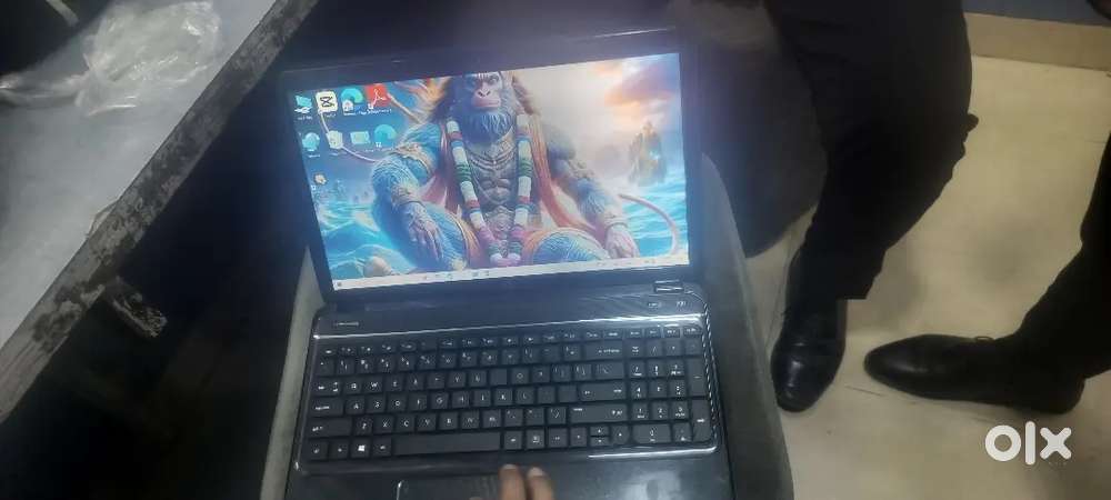 Laptop 5000 4gb 512 internal