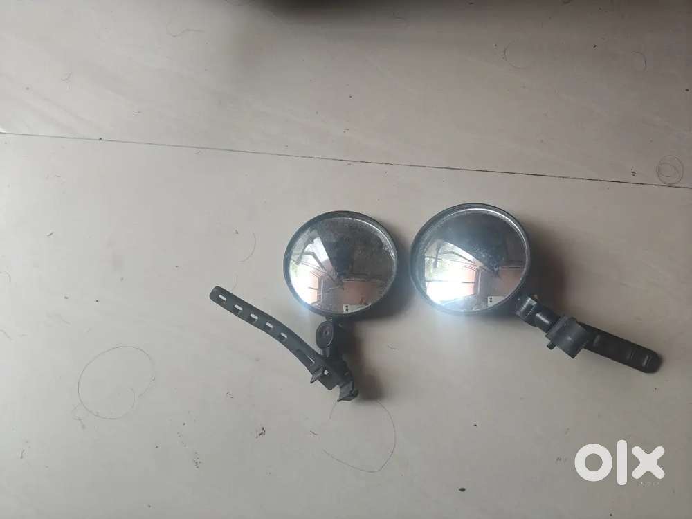 Flexible Rear View Mirrors for Two Wheelers